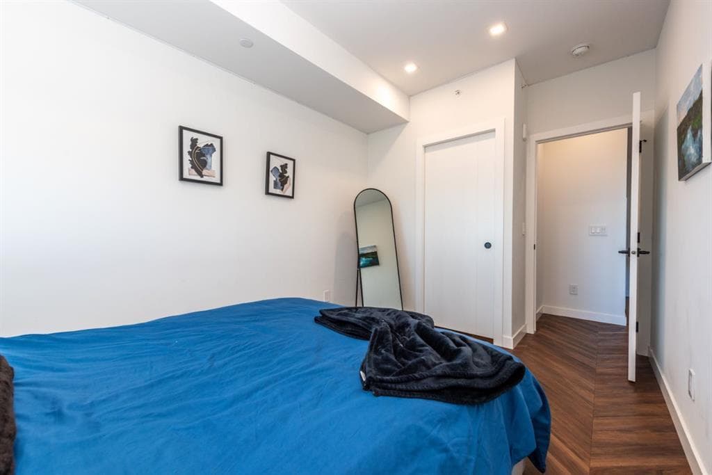 516, 8505 Broadcast Avenue SW