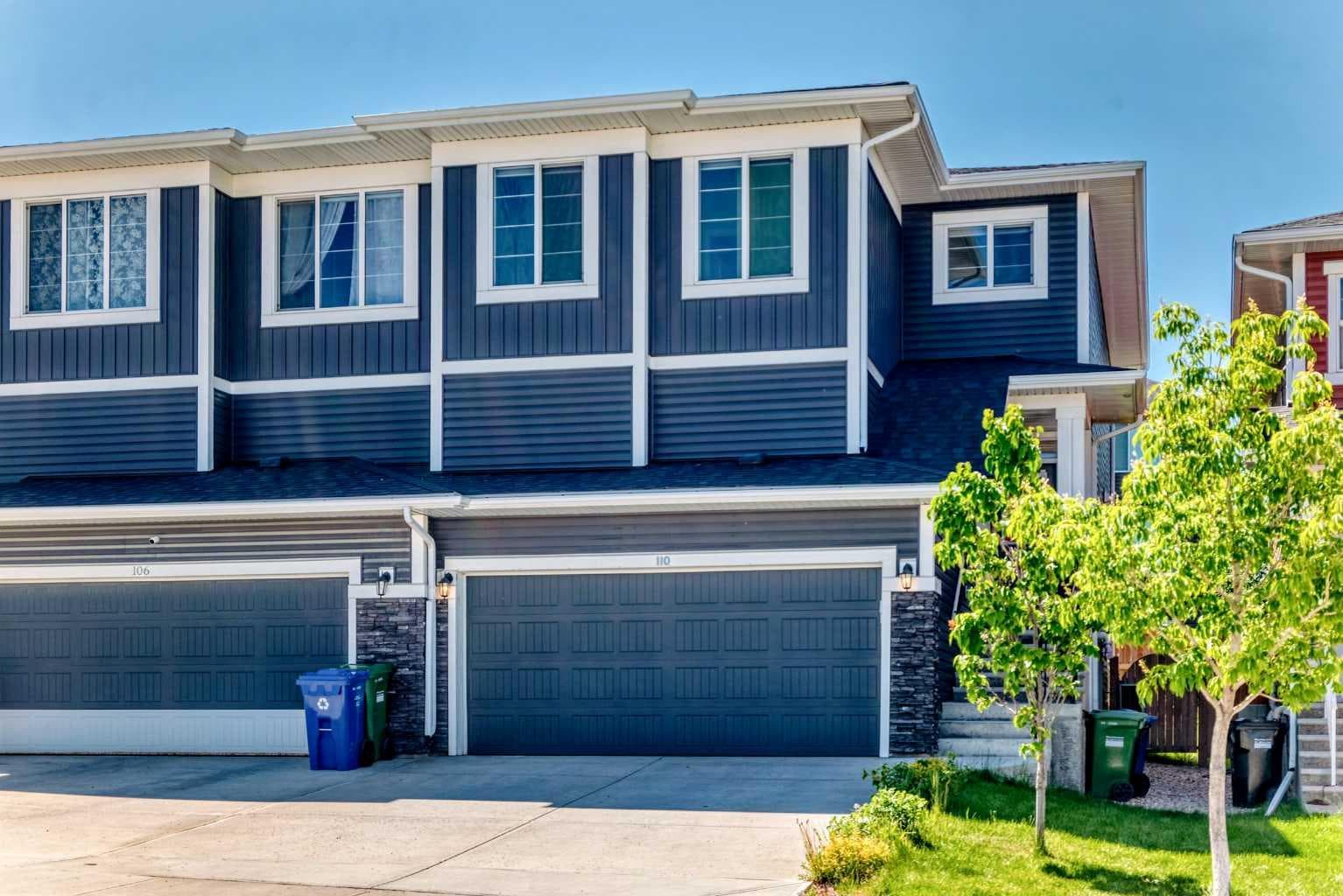 110 Crestbrook Way SW
