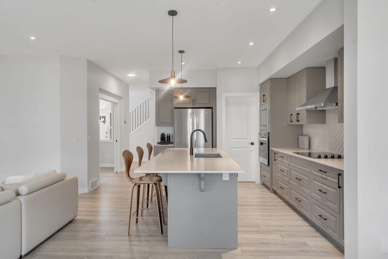720 Midtown Drive SW