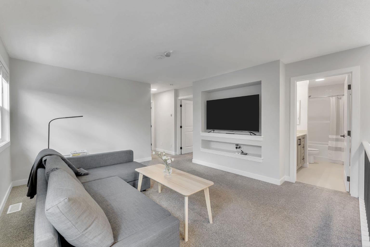 720 Midtown Drive SW