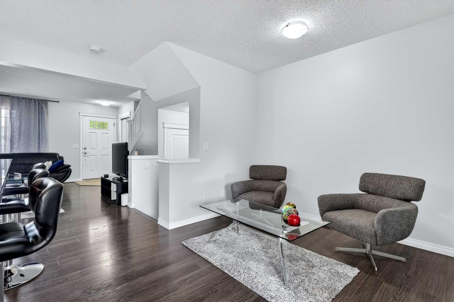 58 Auburn Crest Green SE