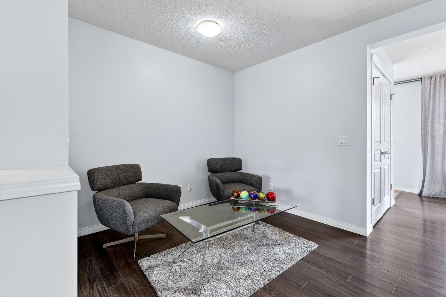 58 Auburn Crest Green SE