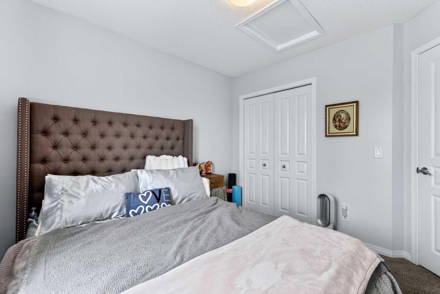 58 Auburn Crest Green SE