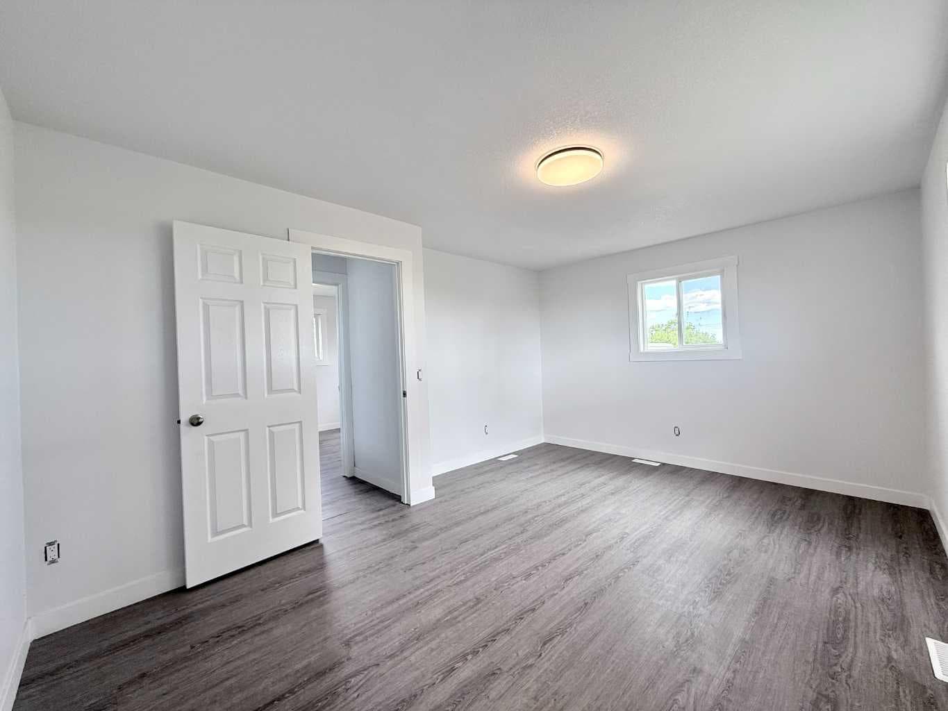 263080 Township Road 270A  