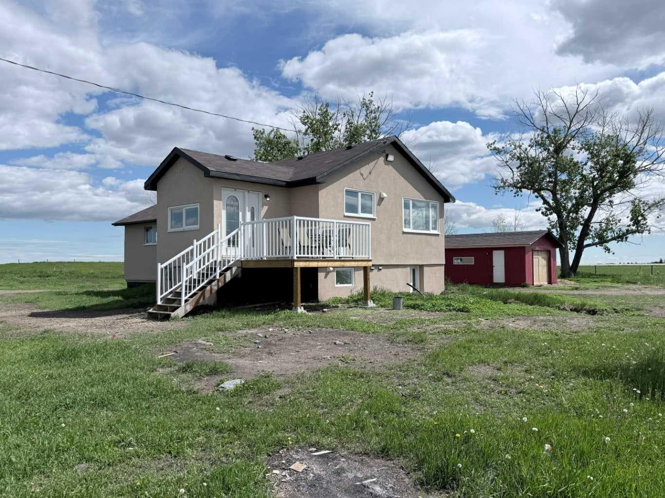 263080 Township Road 270A  