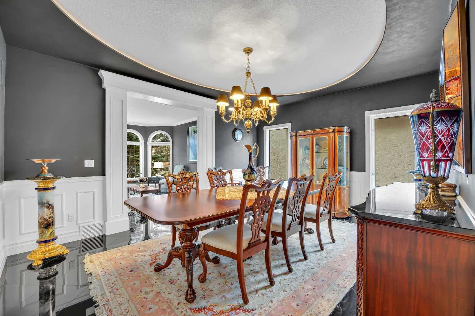 216 Evergreen Heath SW