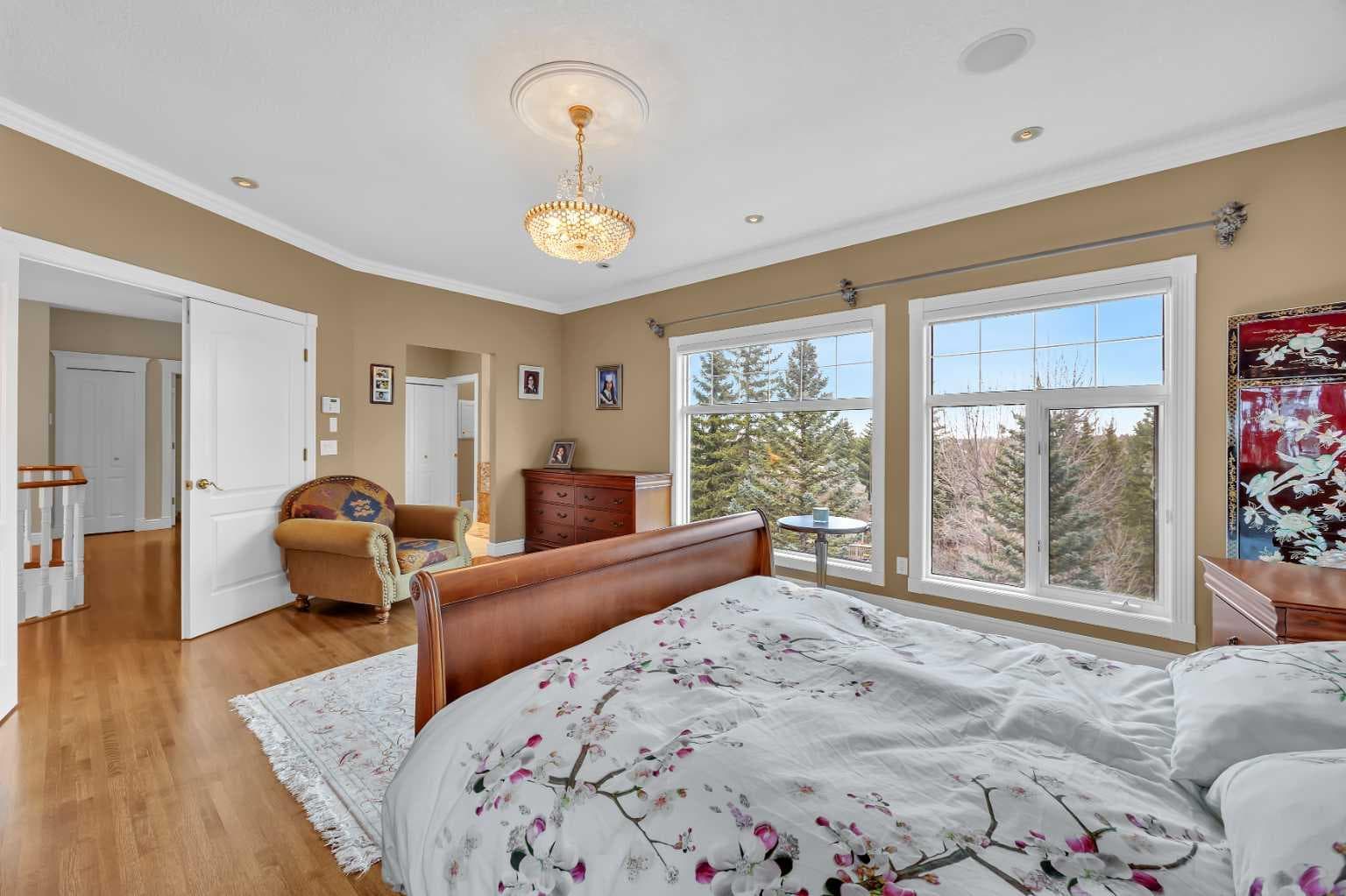 216 Evergreen Heath SW