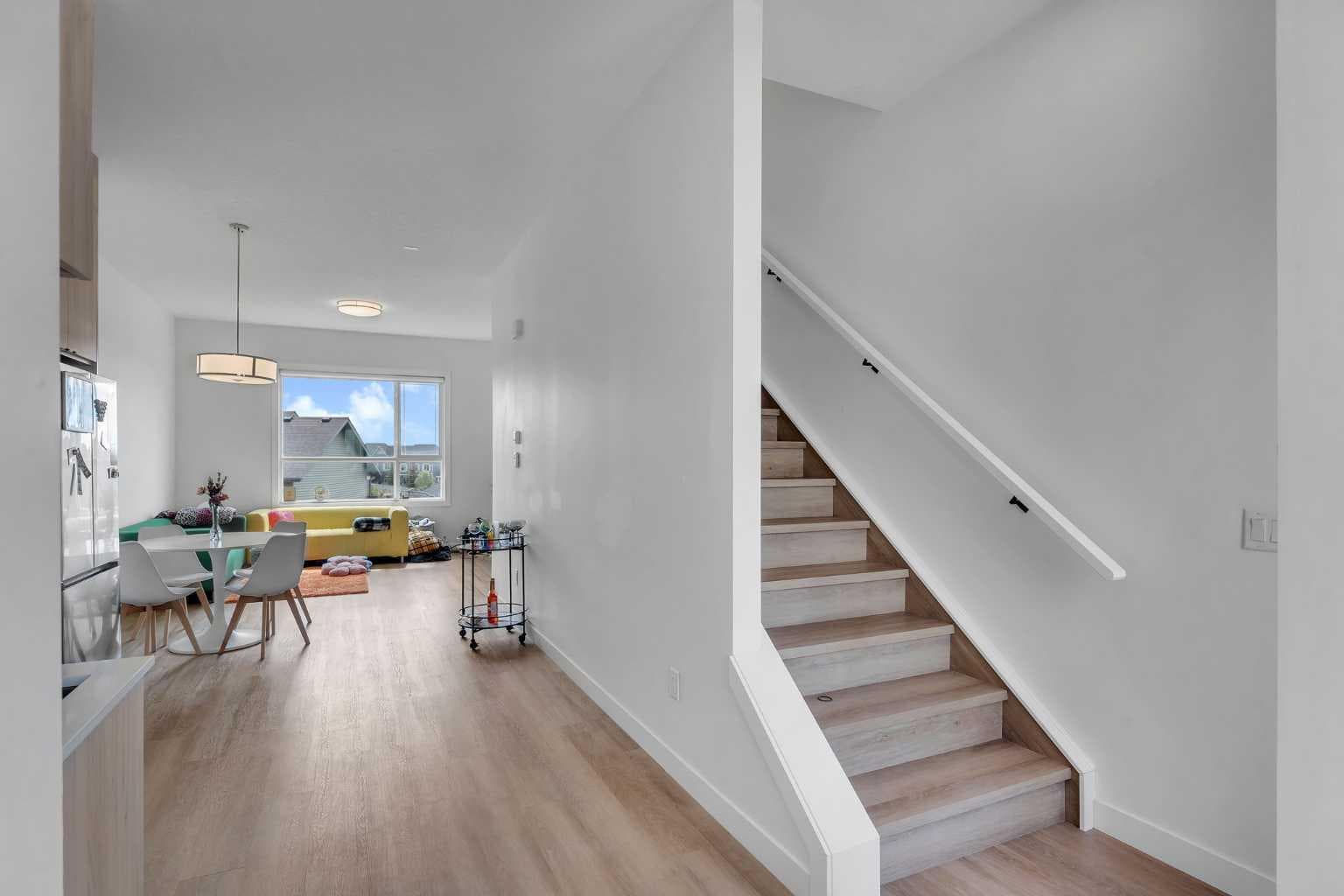 406, 101 Panatella Square NW