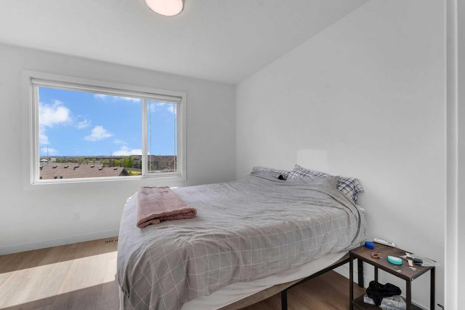 406, 101 Panatella Square NW