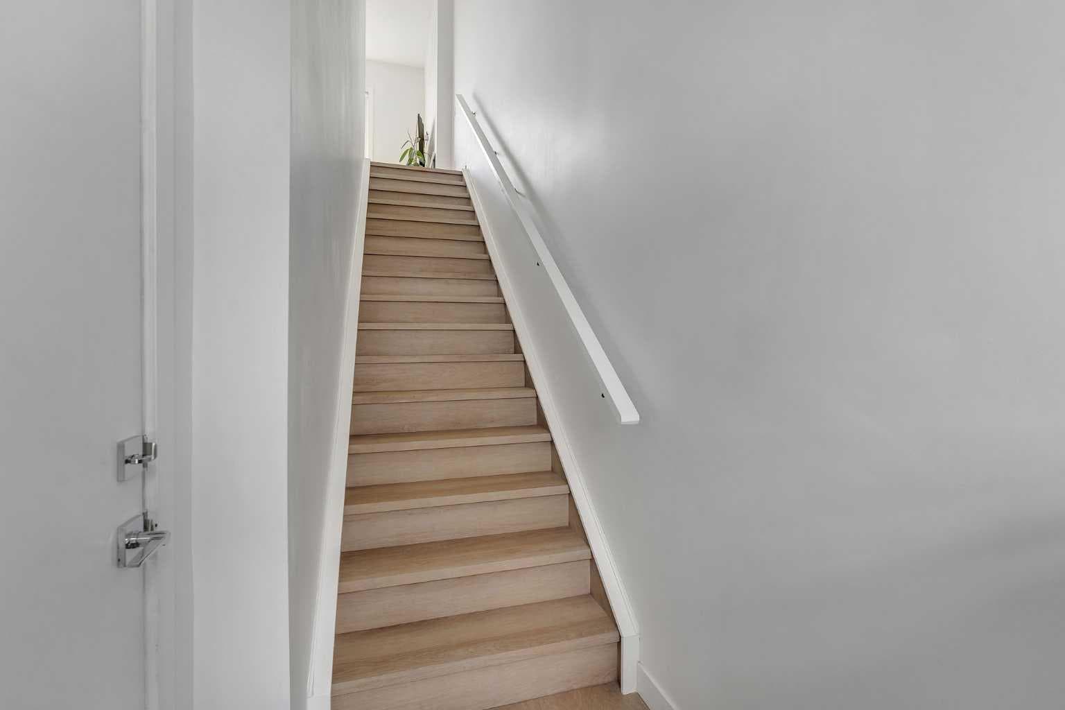 406, 101 Panatella Square NW