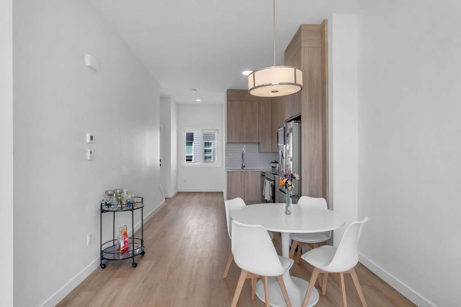 406, 101 Panatella Square NW