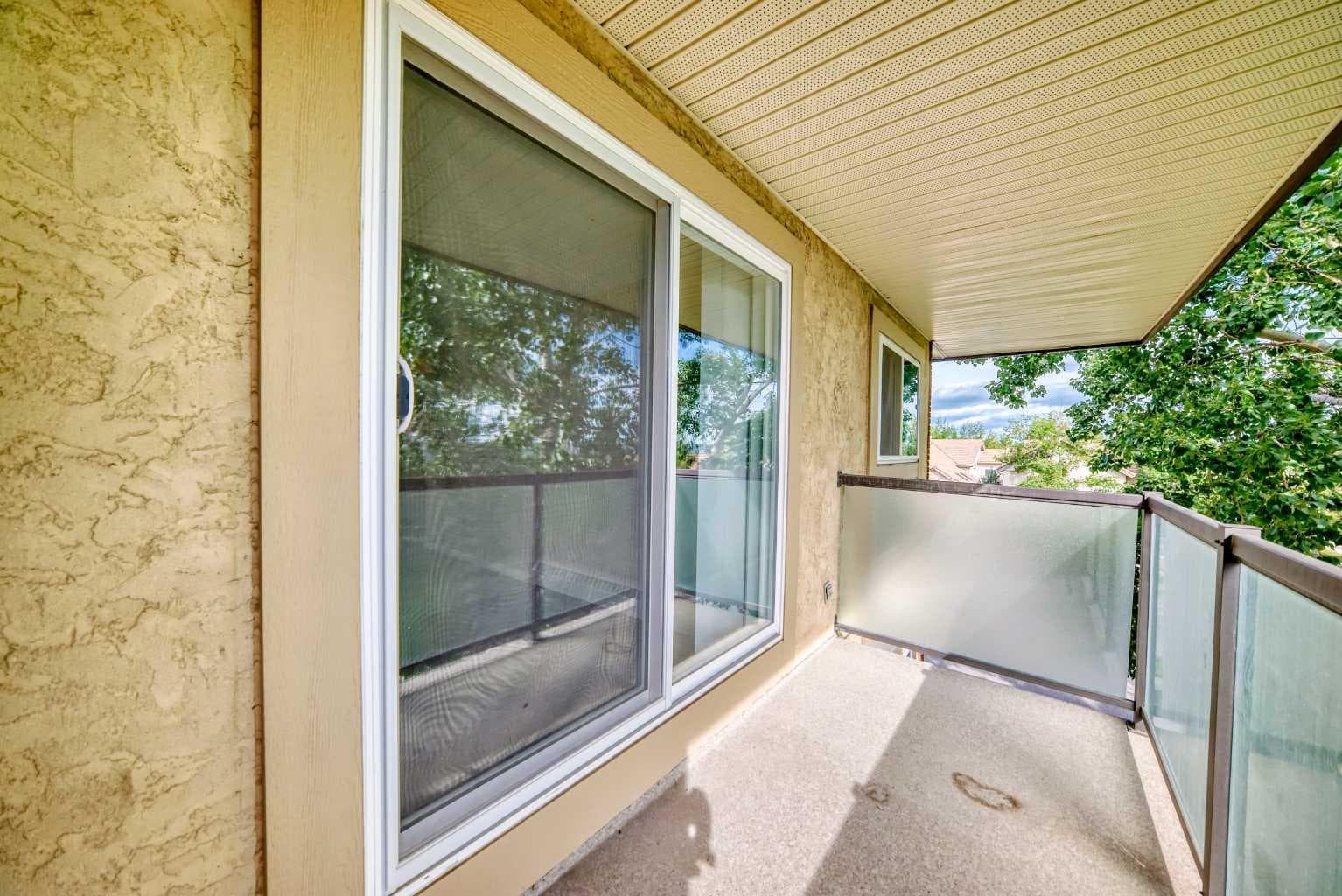 3301, 393 Patterson Hill SW