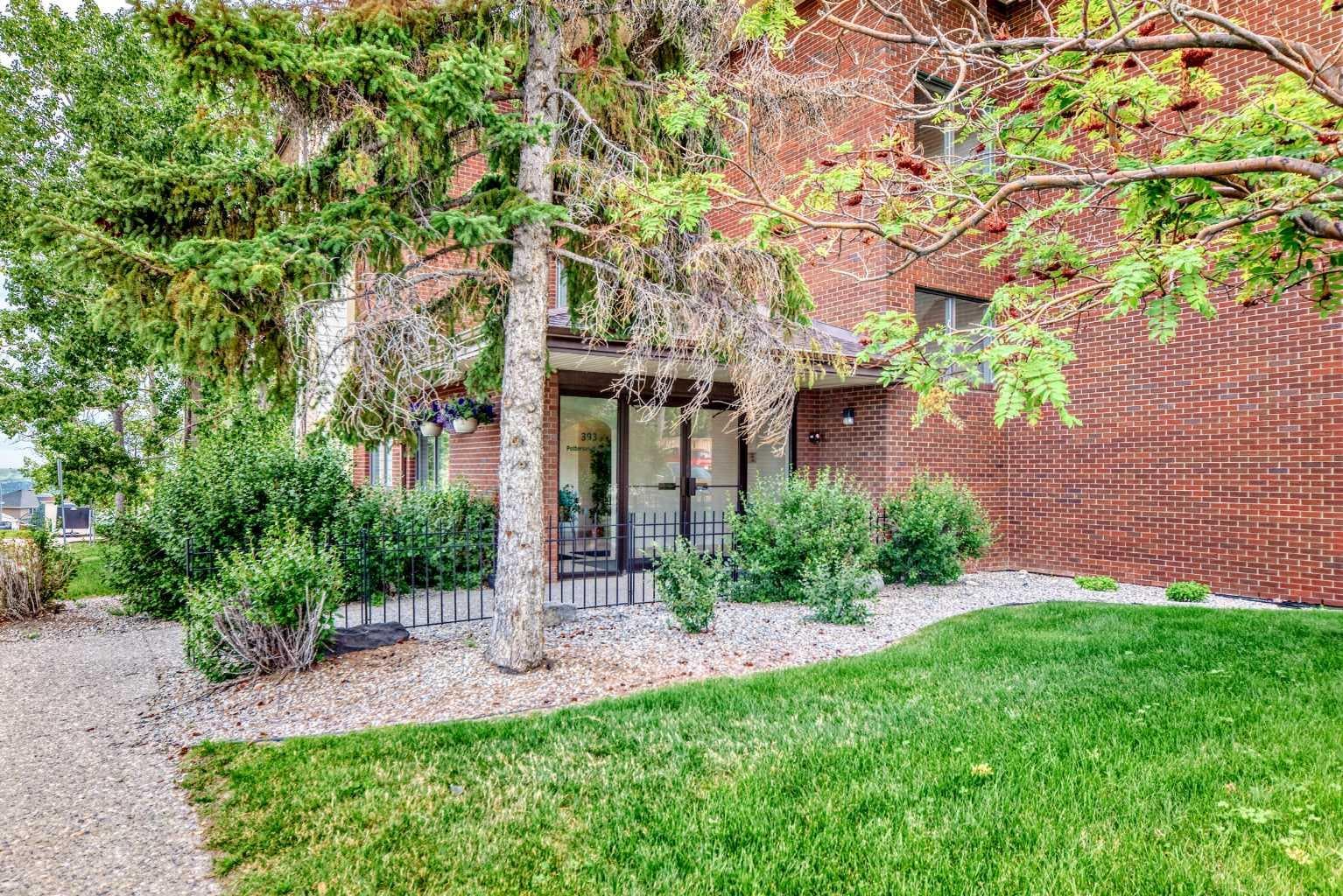 3301, 393 Patterson Hill SW