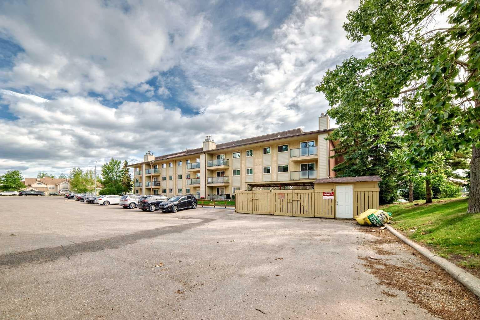 3301, 393 Patterson Hill SW