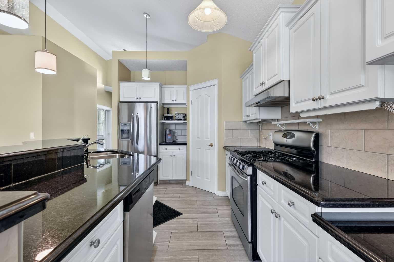 118 Invermere Drive Drive 