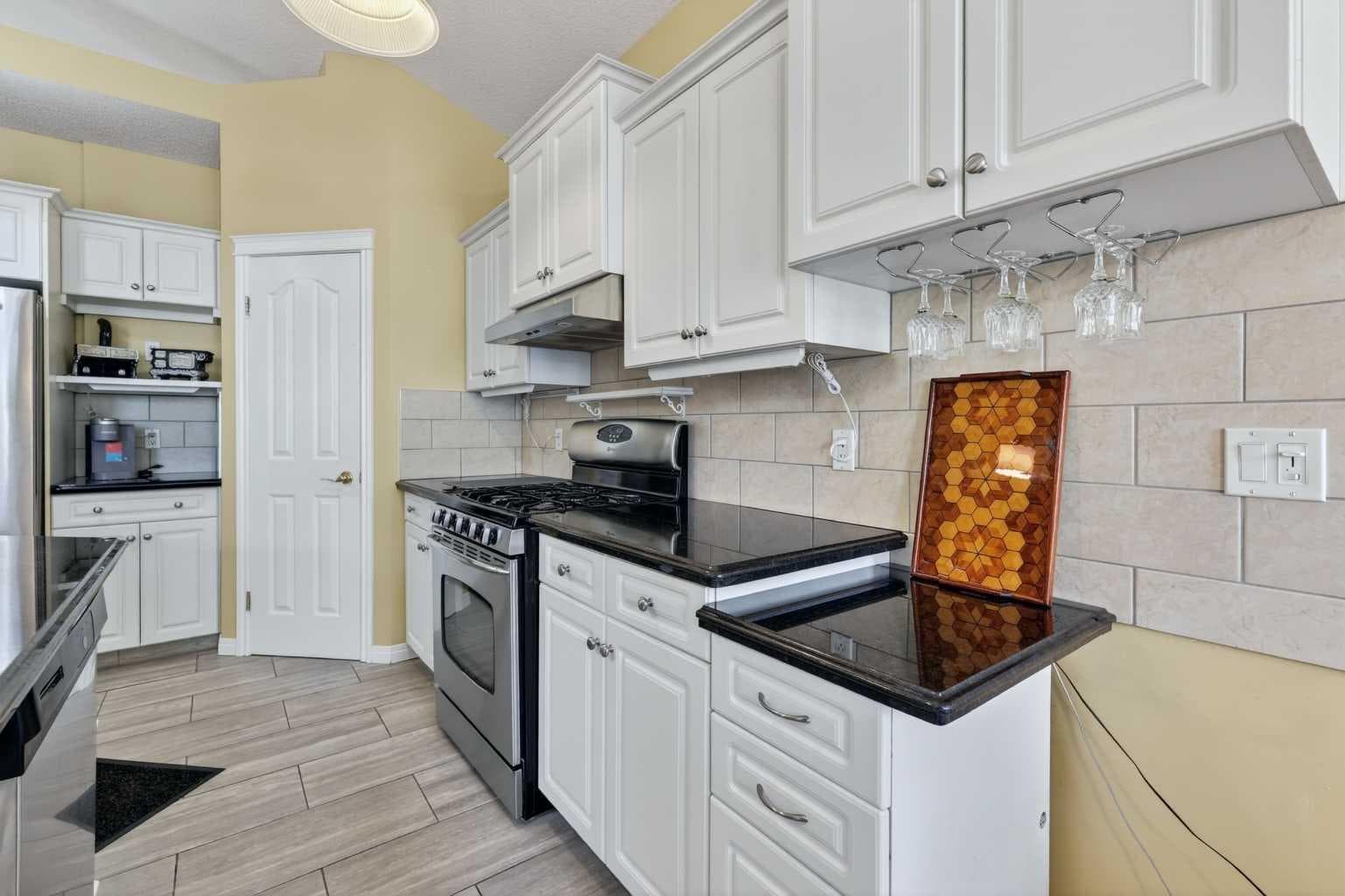 118 Invermere Drive Drive 