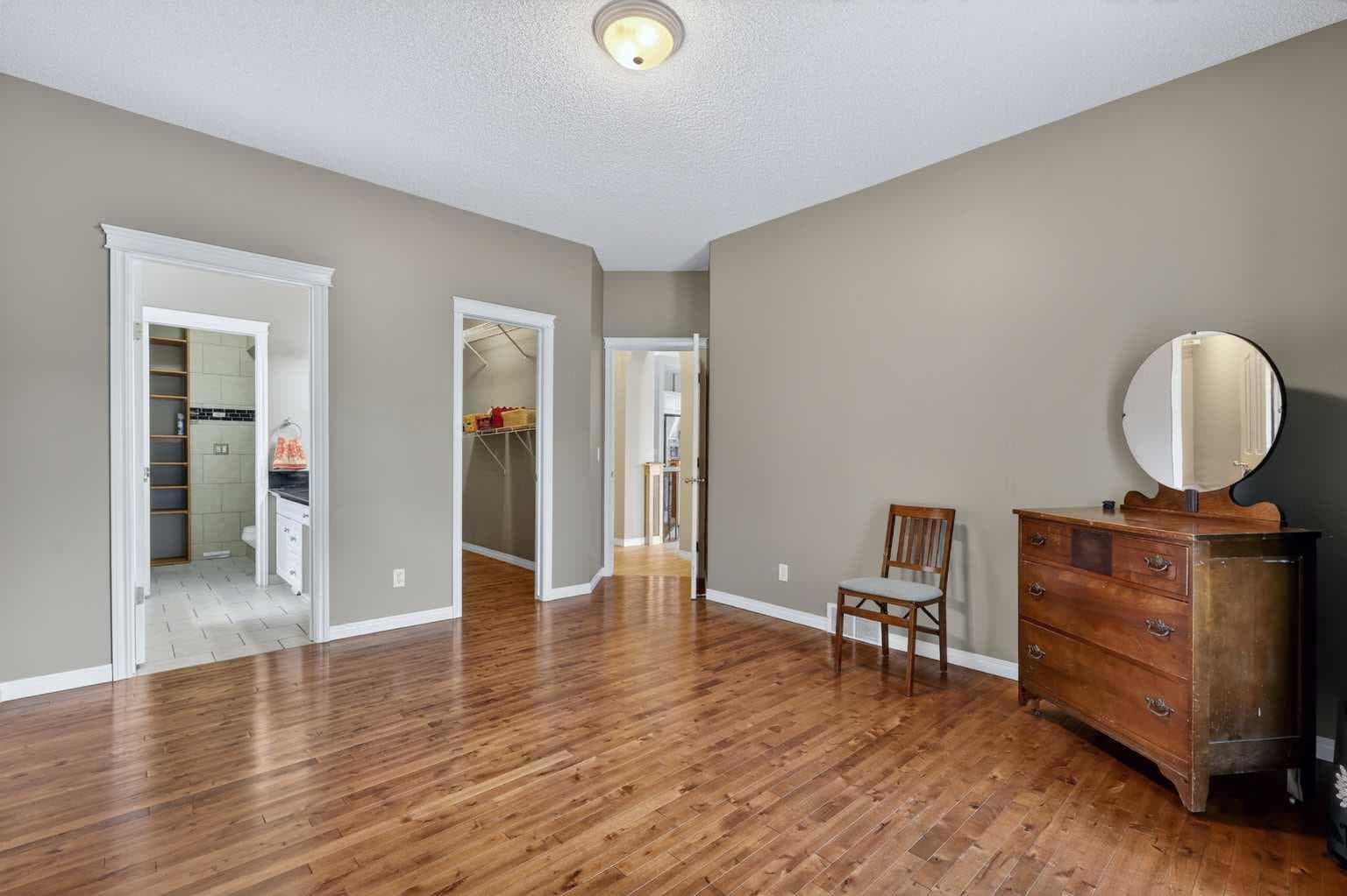 118 Invermere Drive Drive 