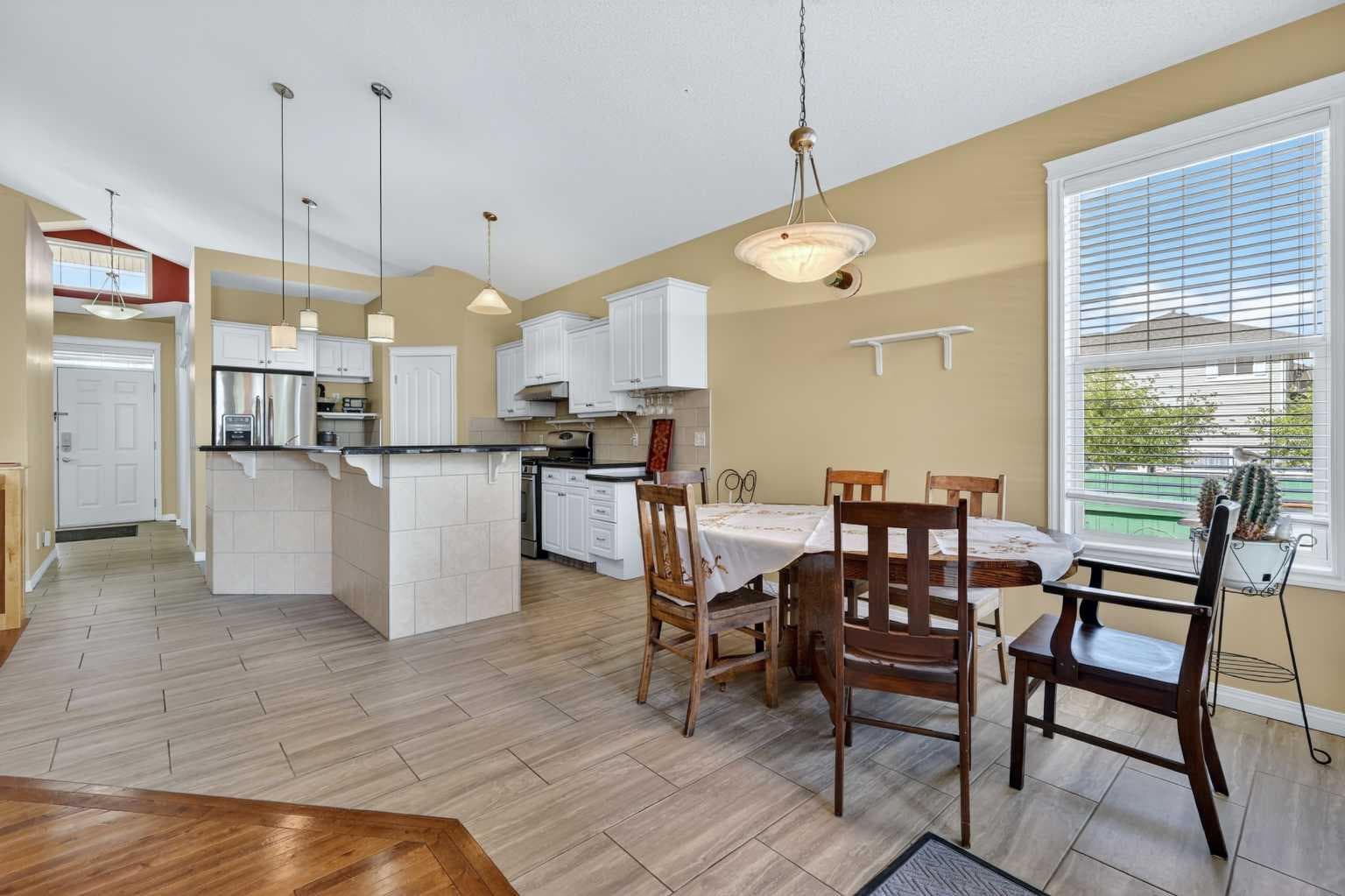 118 Invermere Drive Drive 