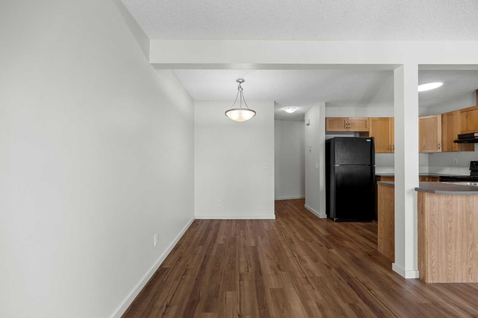 27 Panatella Villas NW