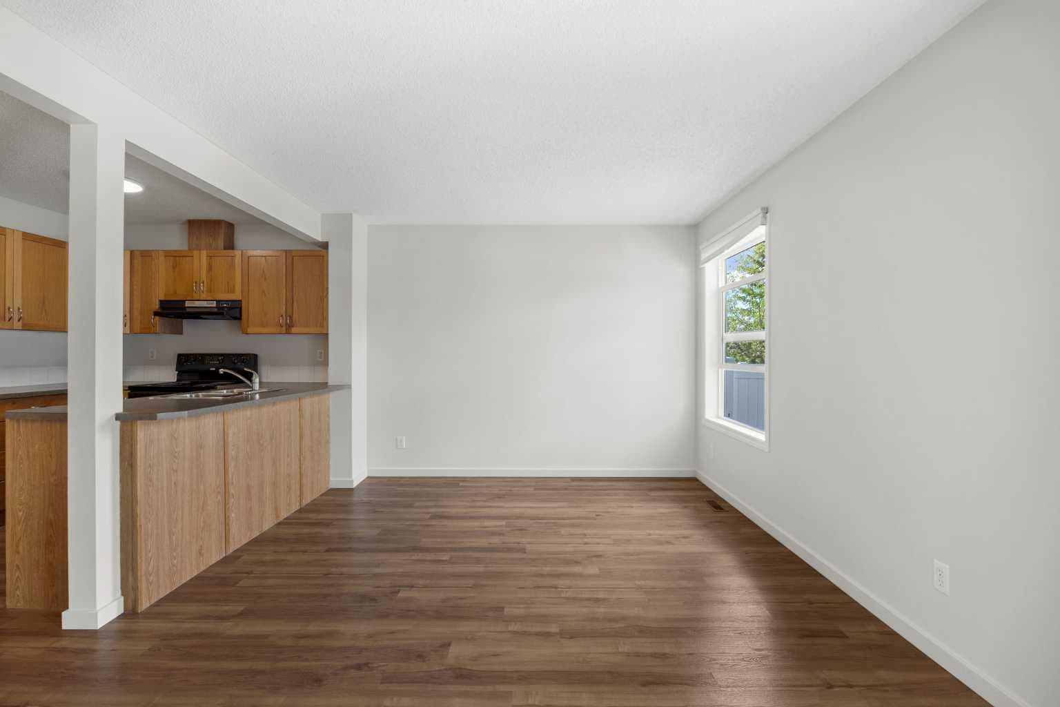 27 Panatella Villas NW