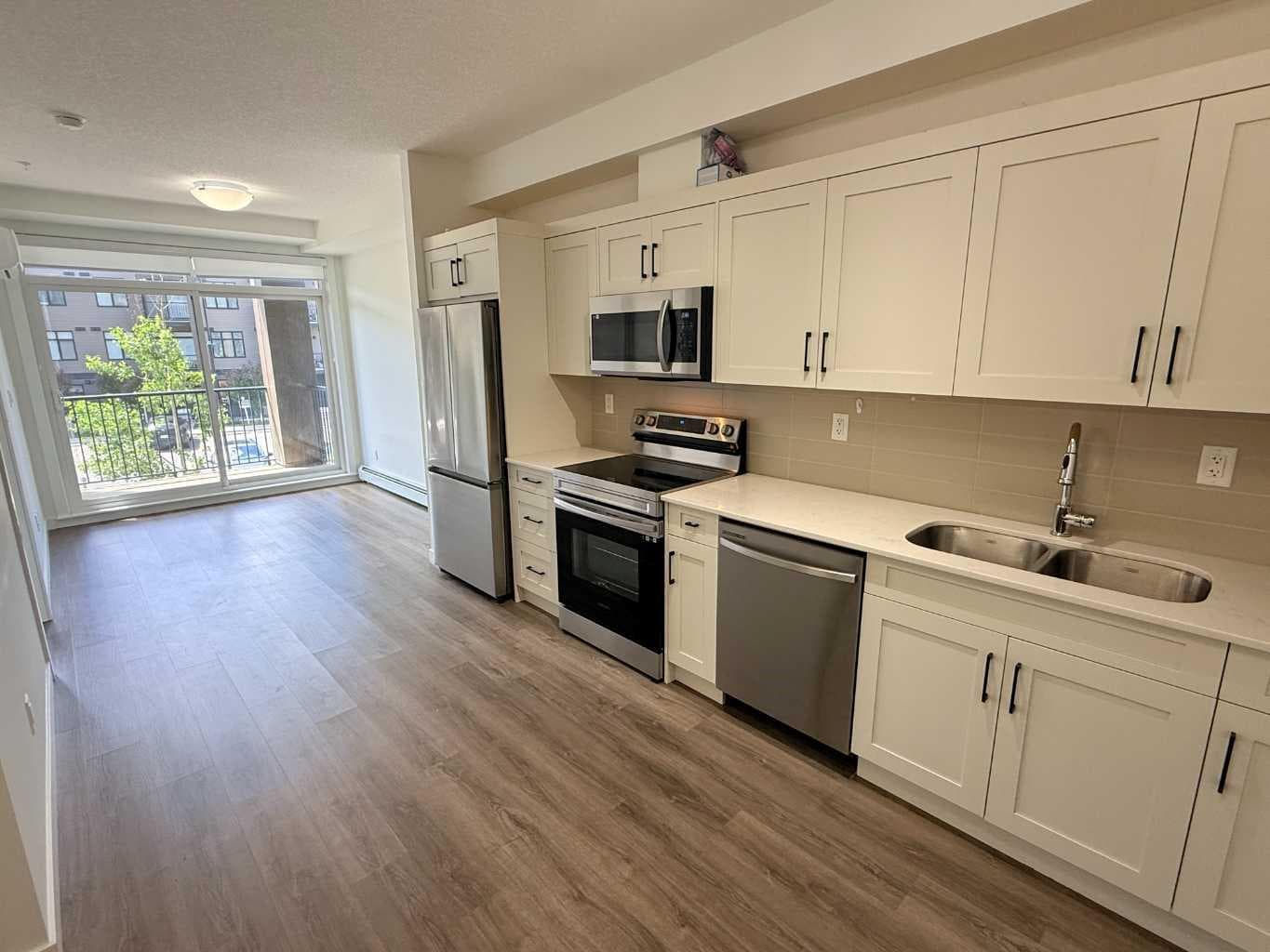 2207, 200 Seton Circle SE