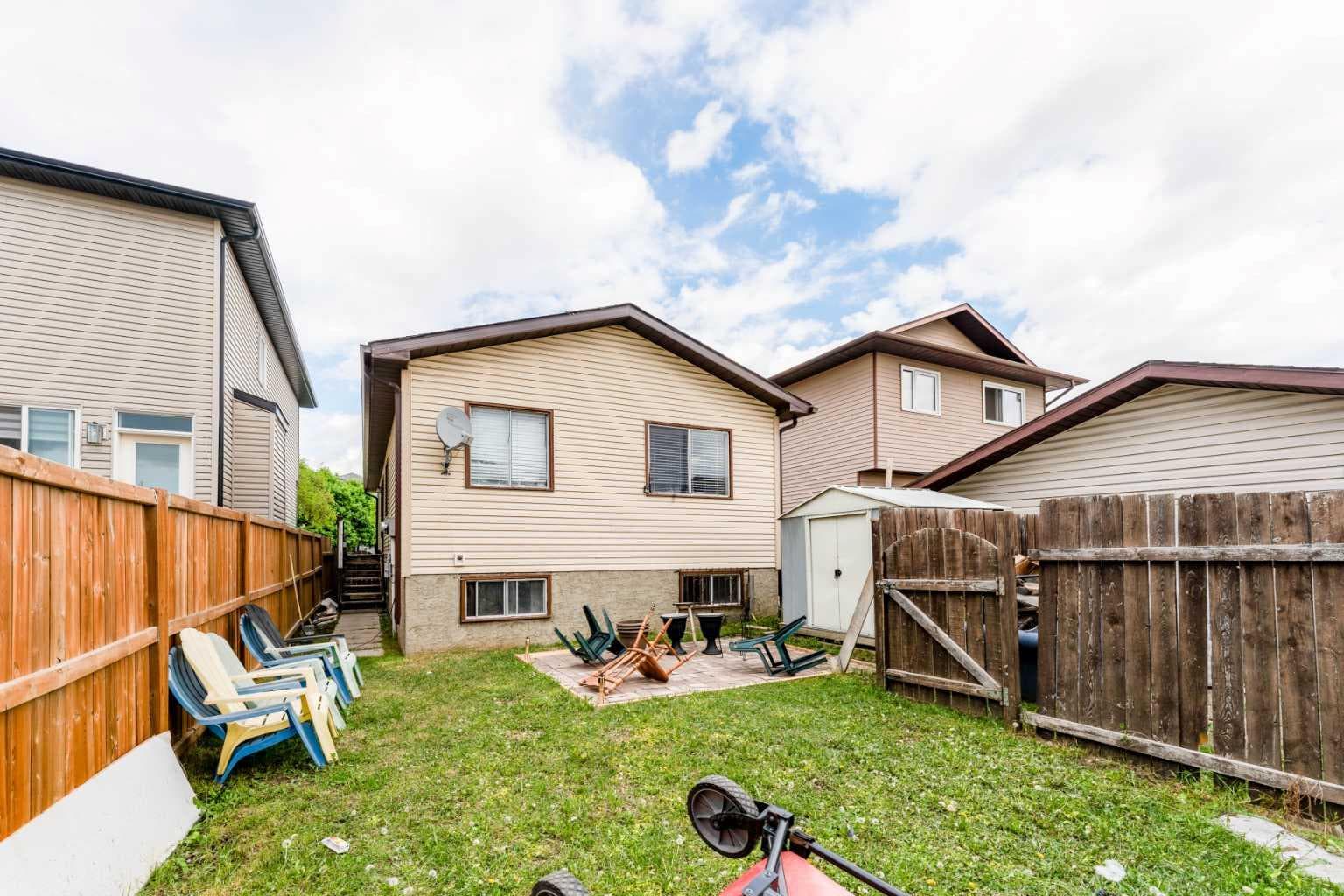 6087 Martingrove Road NE