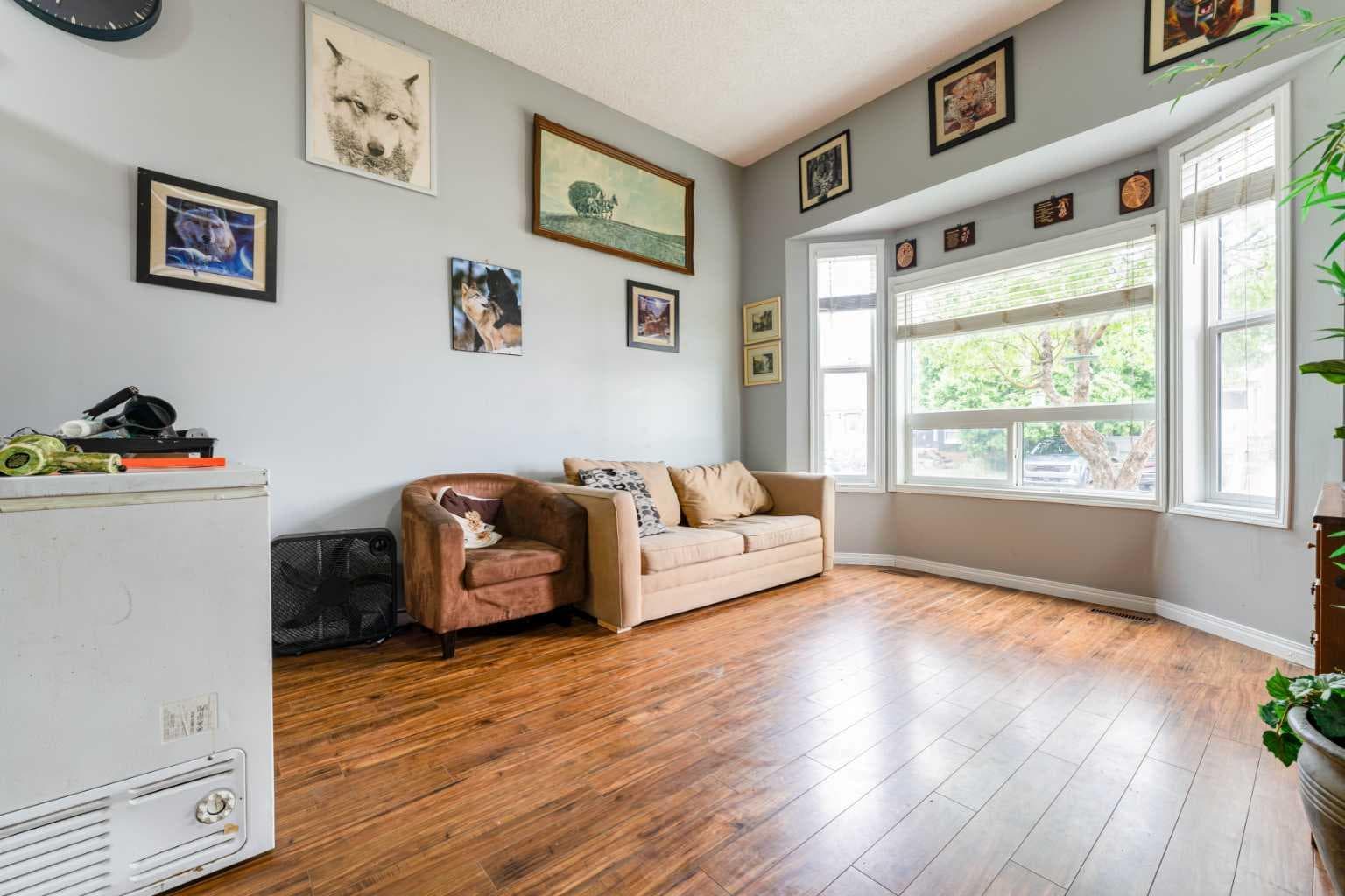 6087 Martingrove Road NE