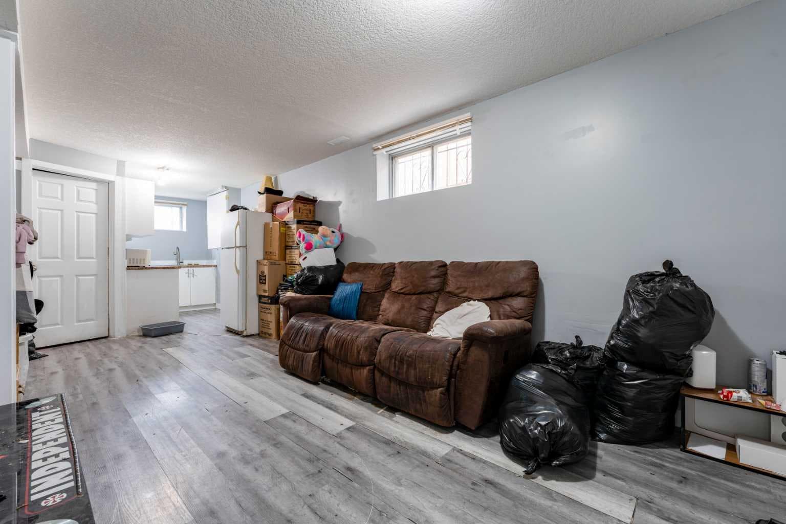 6087 Martingrove Road NE