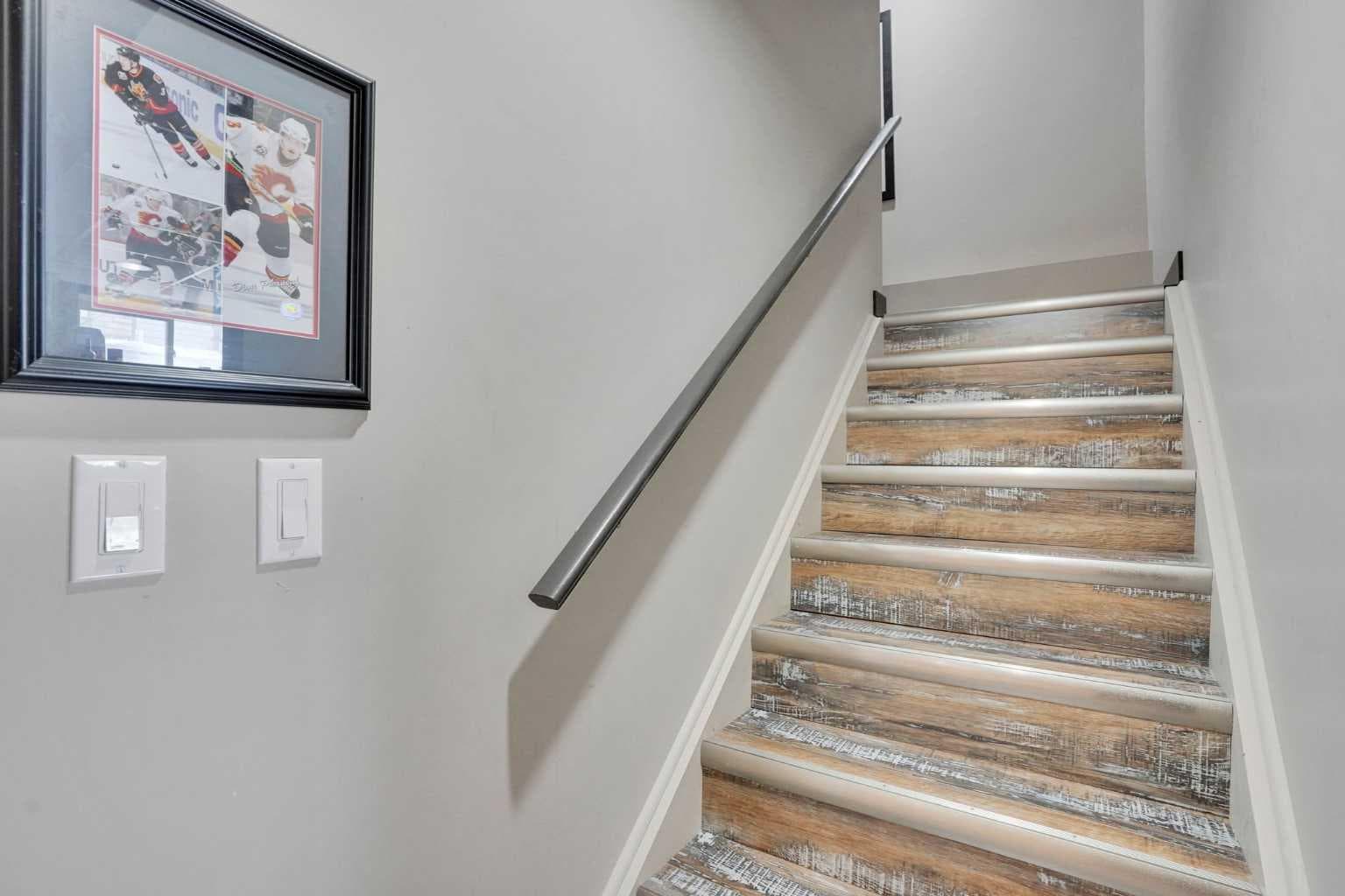 251 Lakeview Cove 