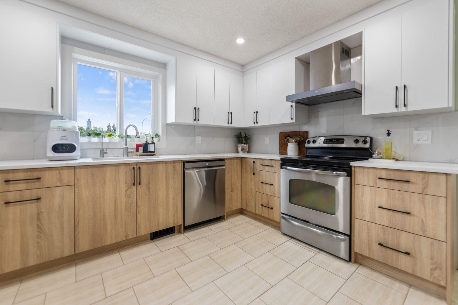 2 ELDORADO Road SE
