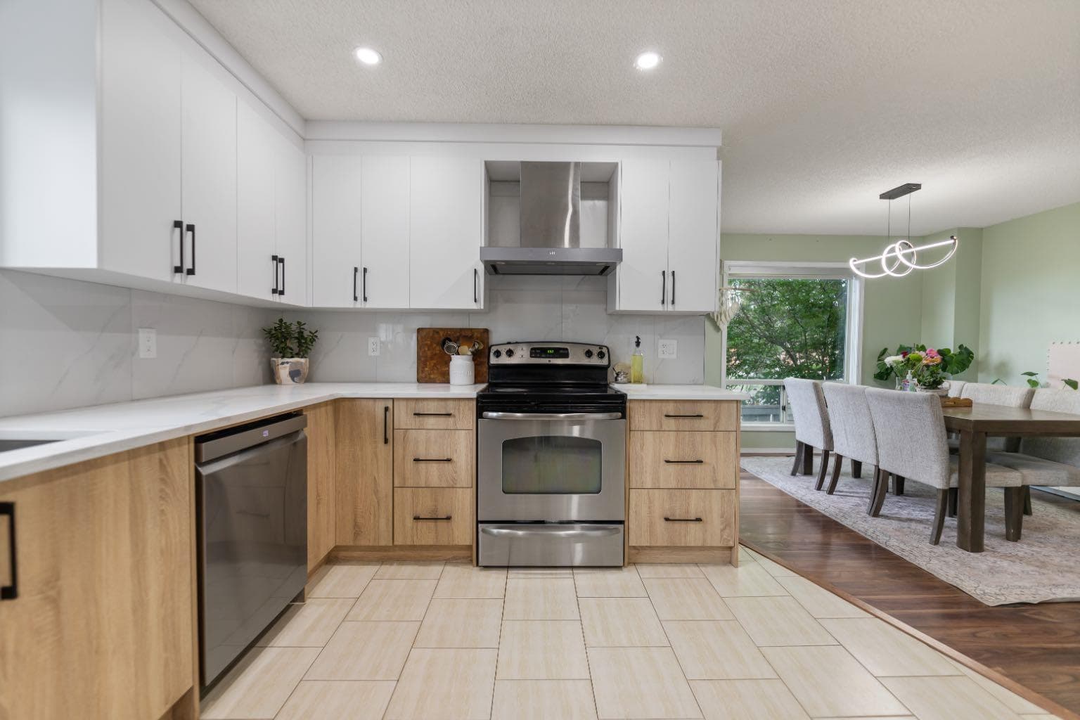2 ELDORADO Road SE