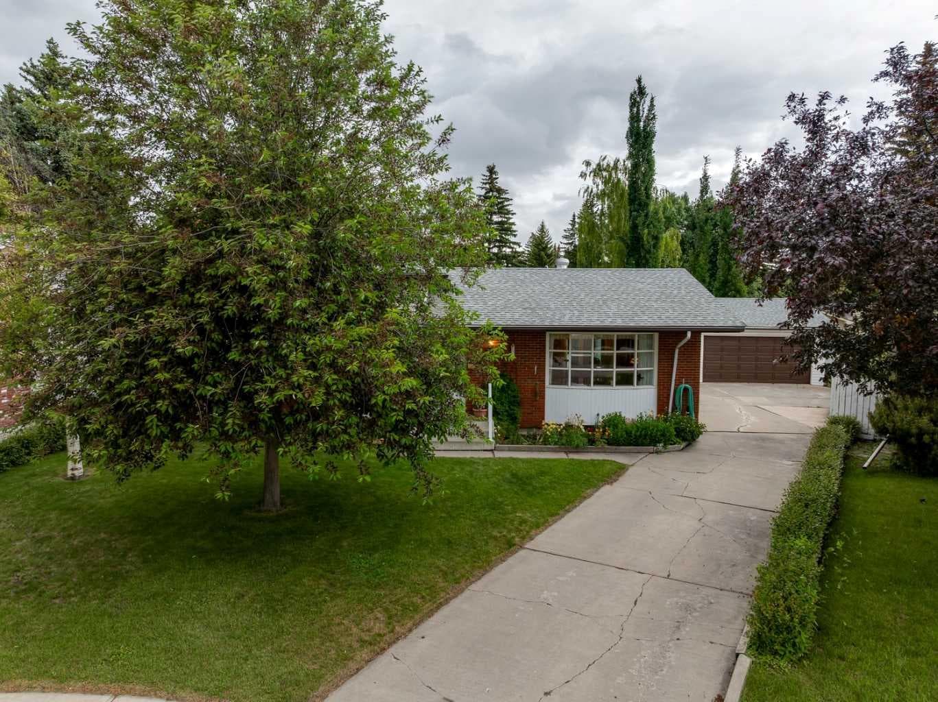 5036 Vallance Crescent NW