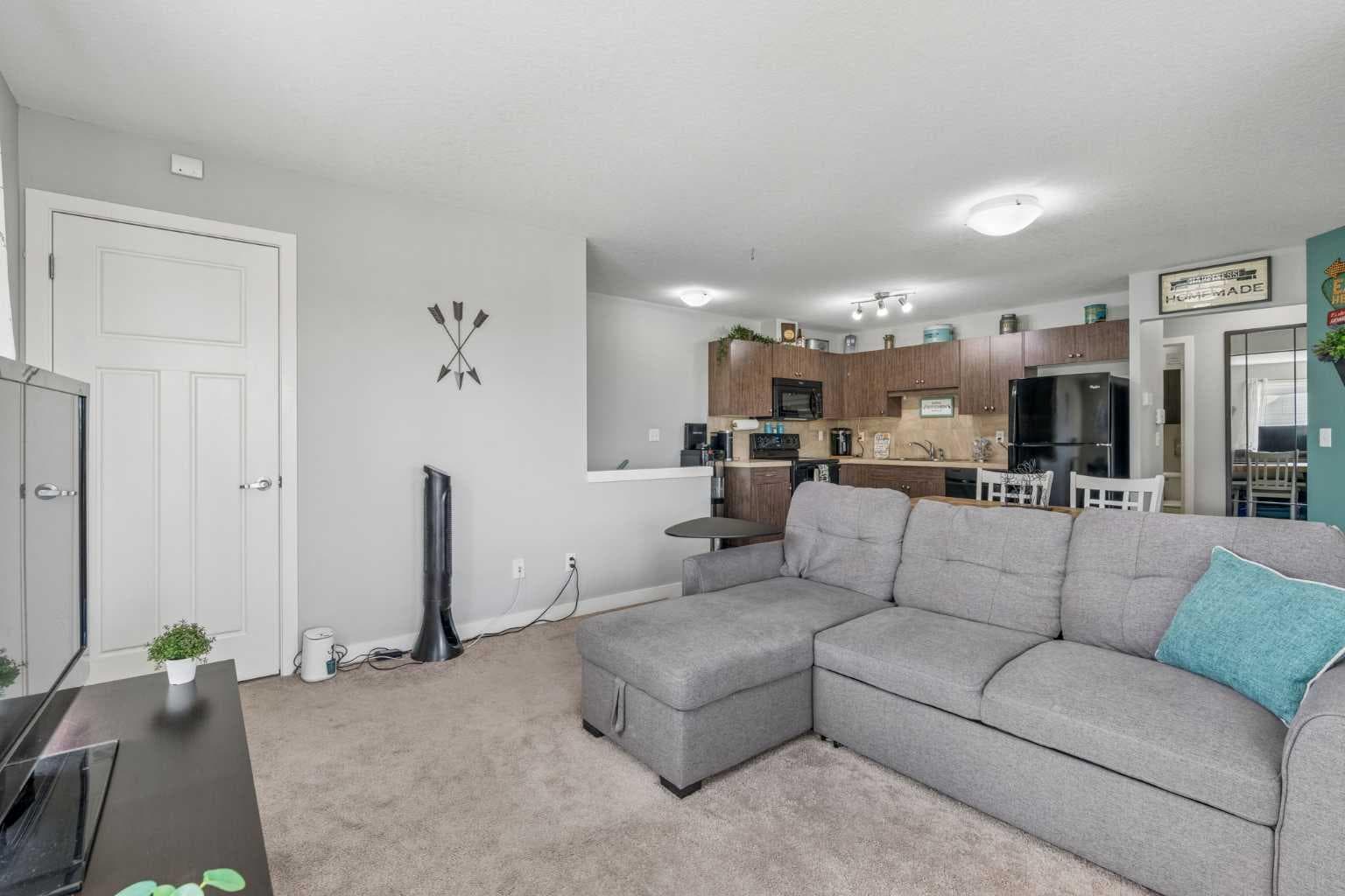 404, 250 Sage Valley Road NW