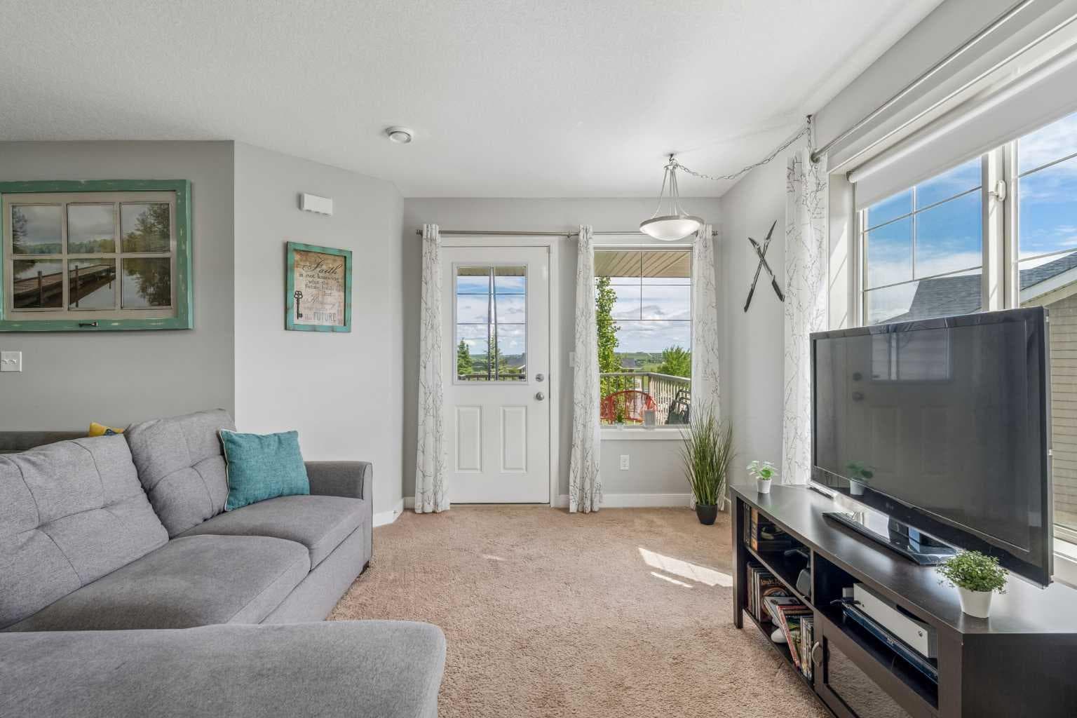 404, 250 Sage Valley Road NW