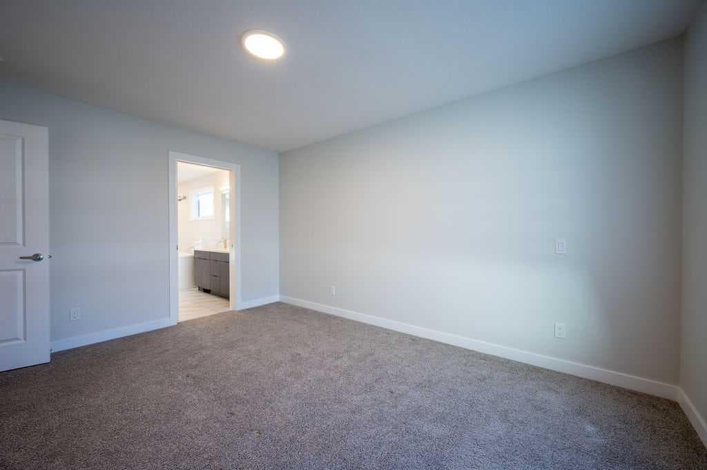 146 Alpine Drive SW