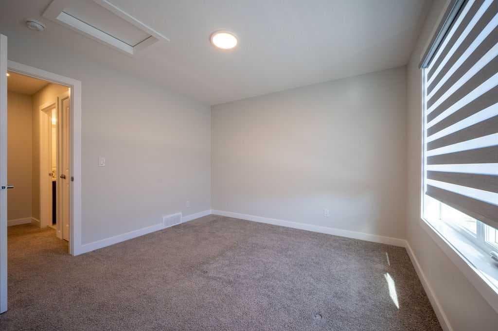 146 Alpine Drive SW