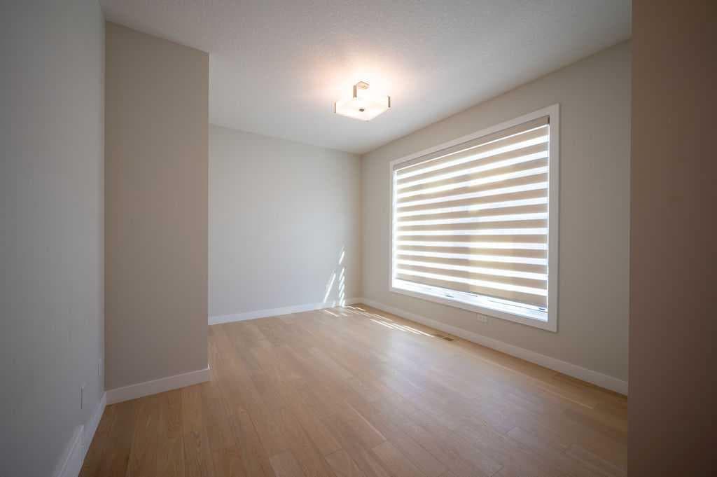 146 Alpine Drive SW