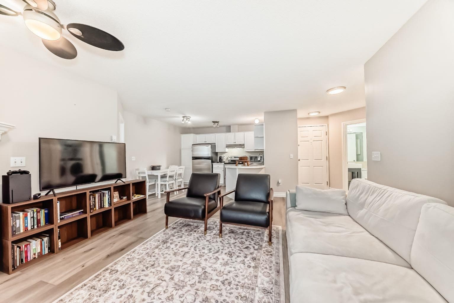 114, 10 Sierra Morena Mews SW
