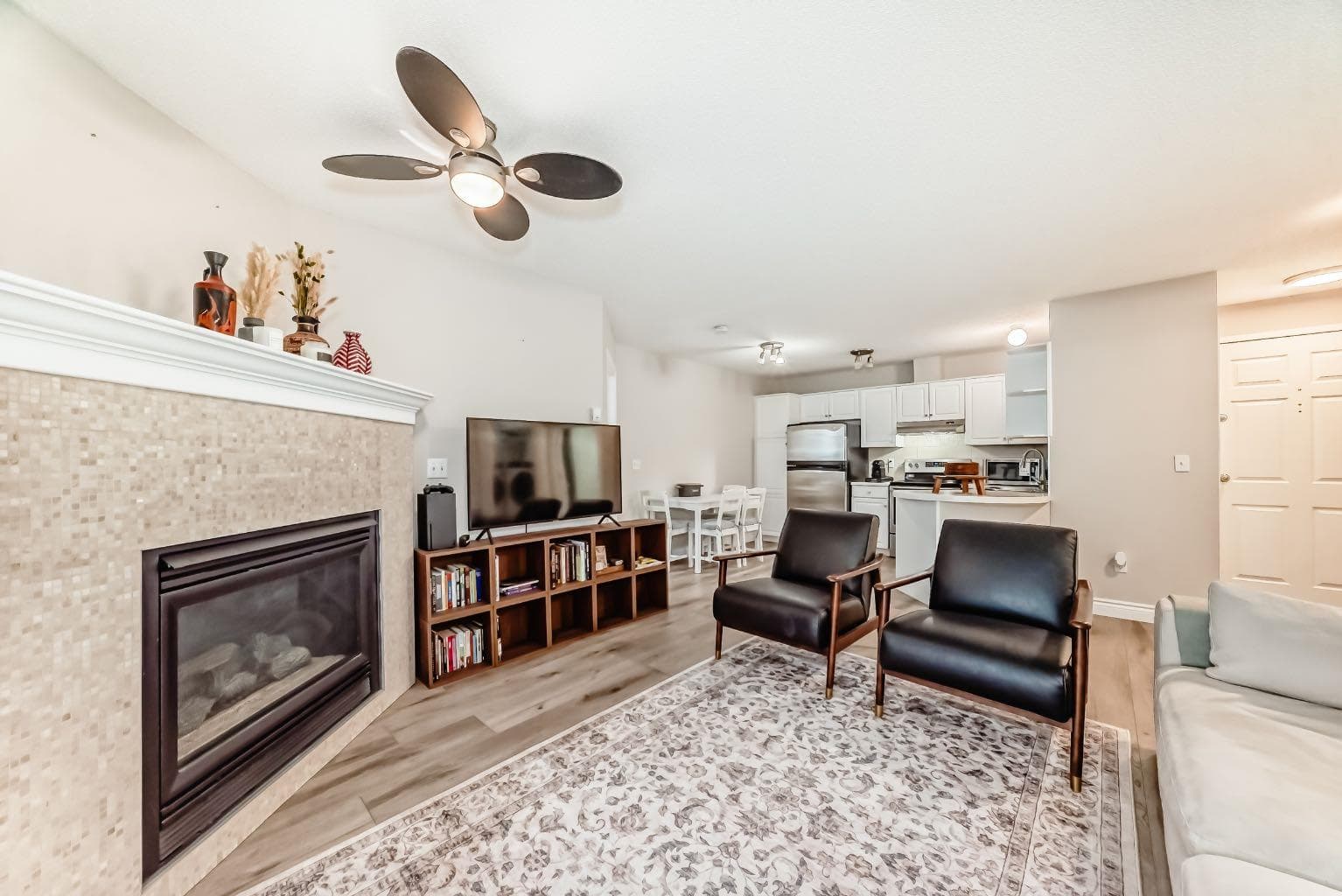 114, 10 Sierra Morena Mews SW