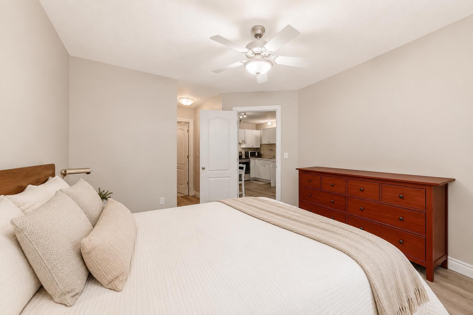 114, 10 Sierra Morena Mews SW