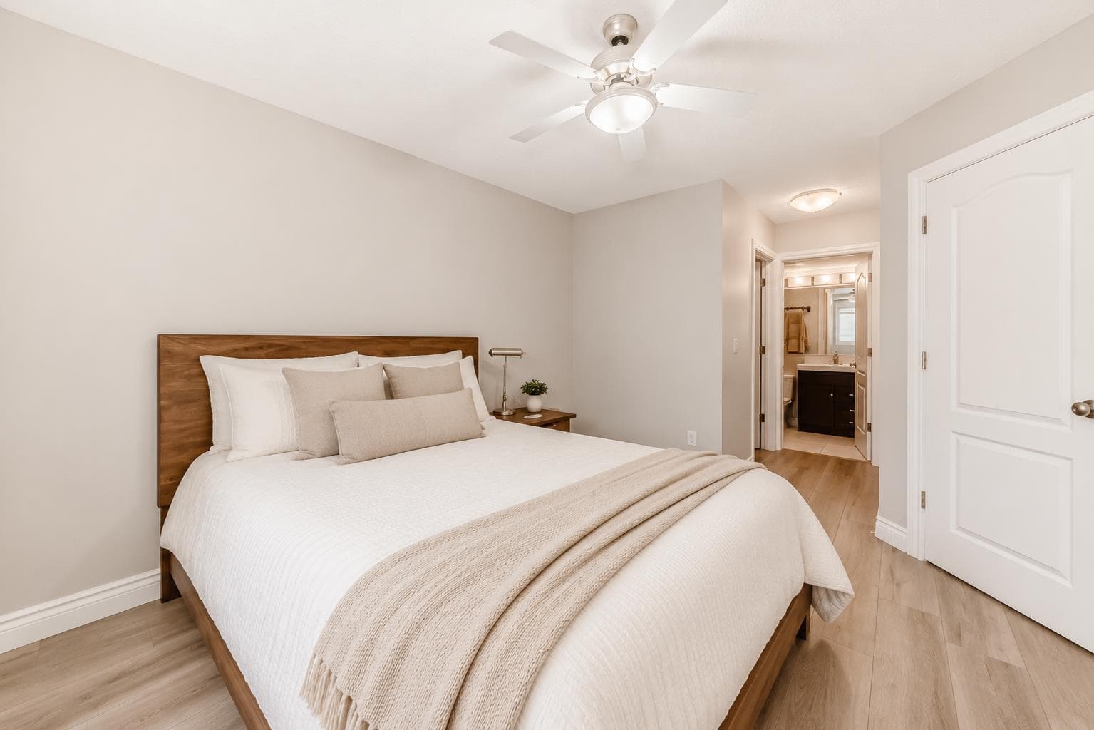 114, 10 Sierra Morena Mews SW