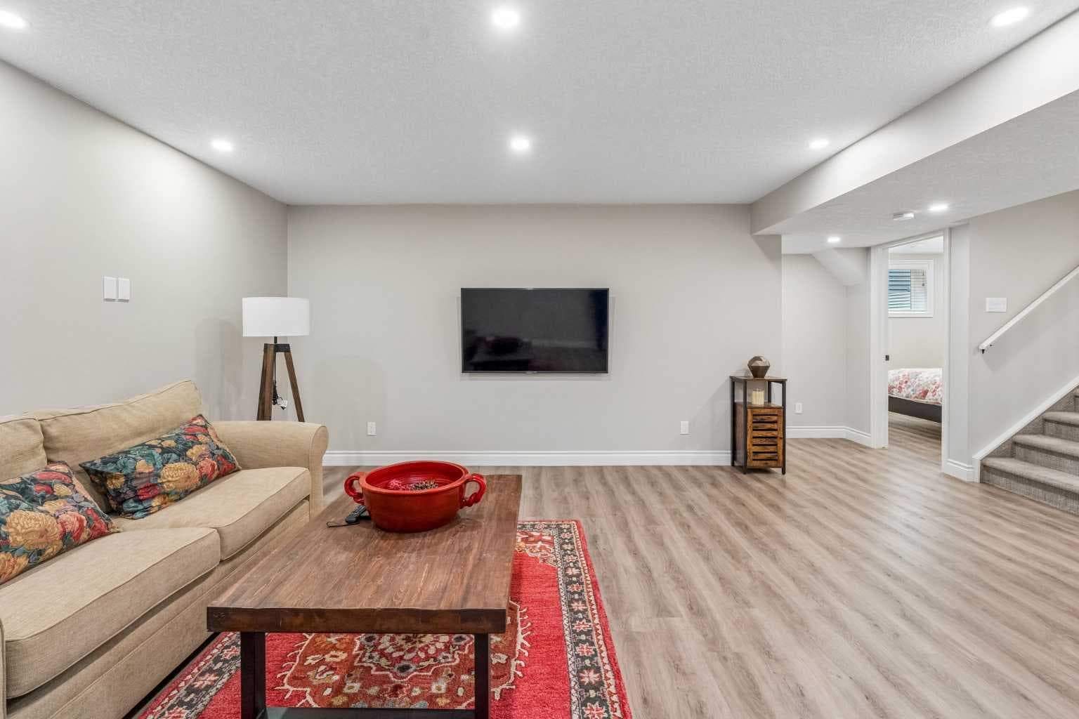 1104 Bayside Drive SW