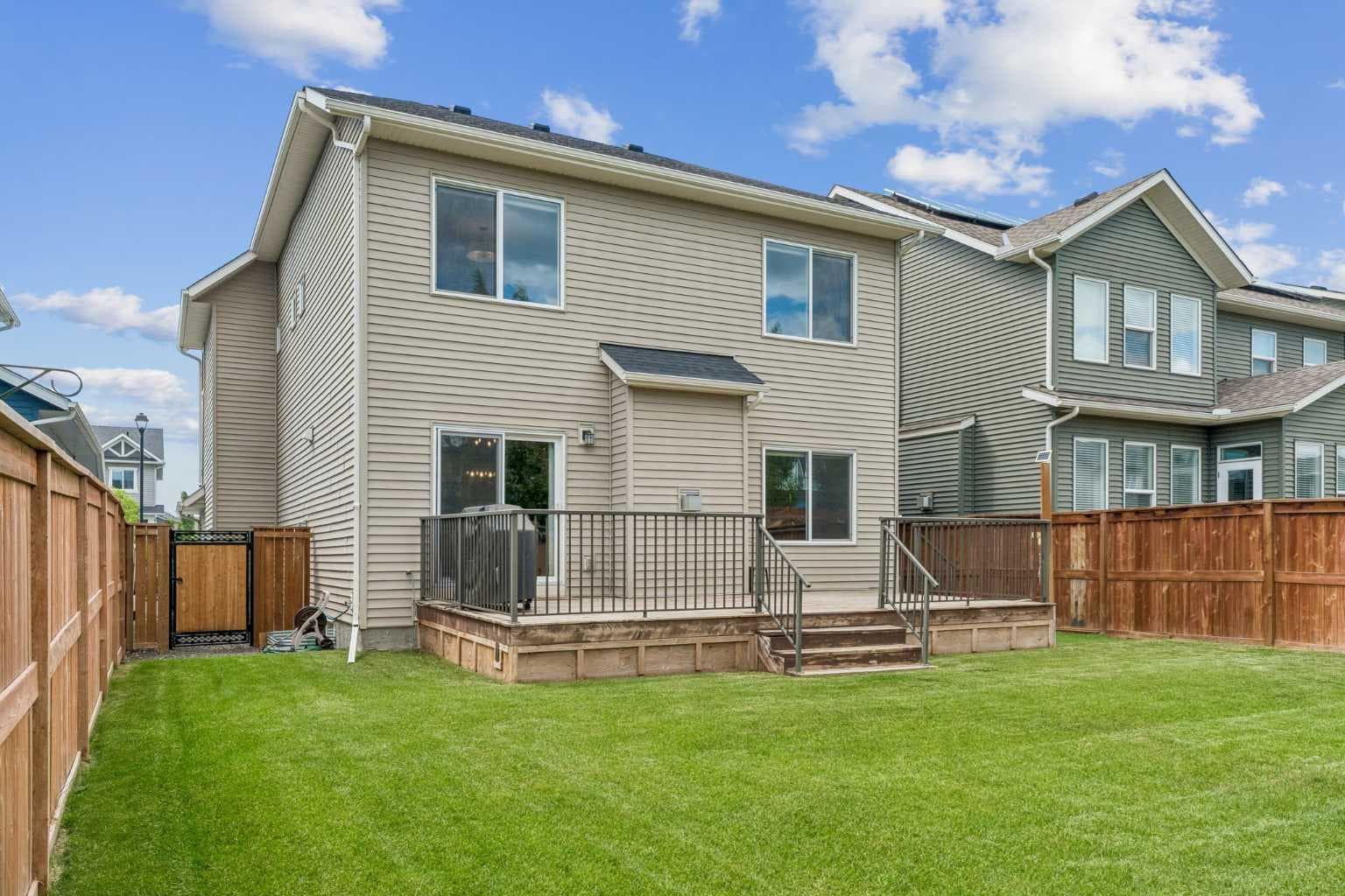 1104 Bayside Drive SW