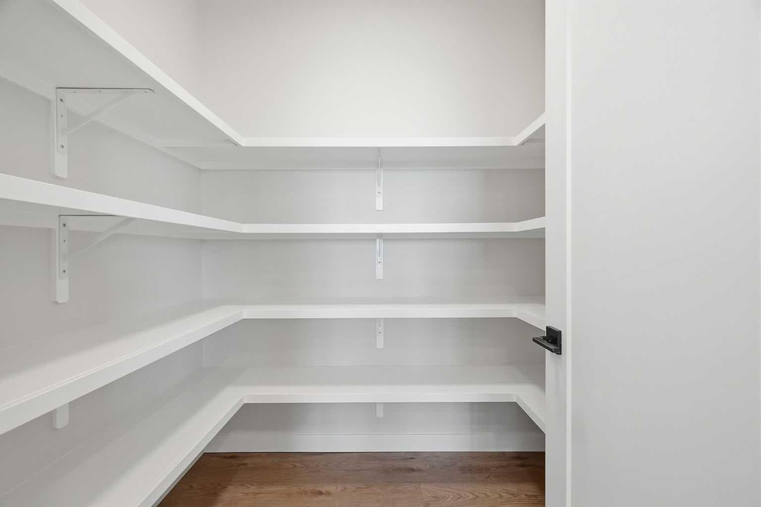 454 Kinniburgh Loop 