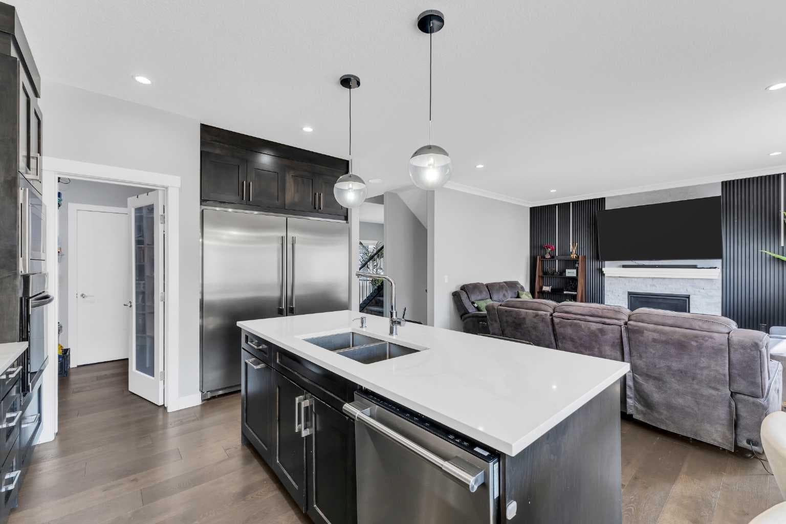 131 Sherview Grove NW