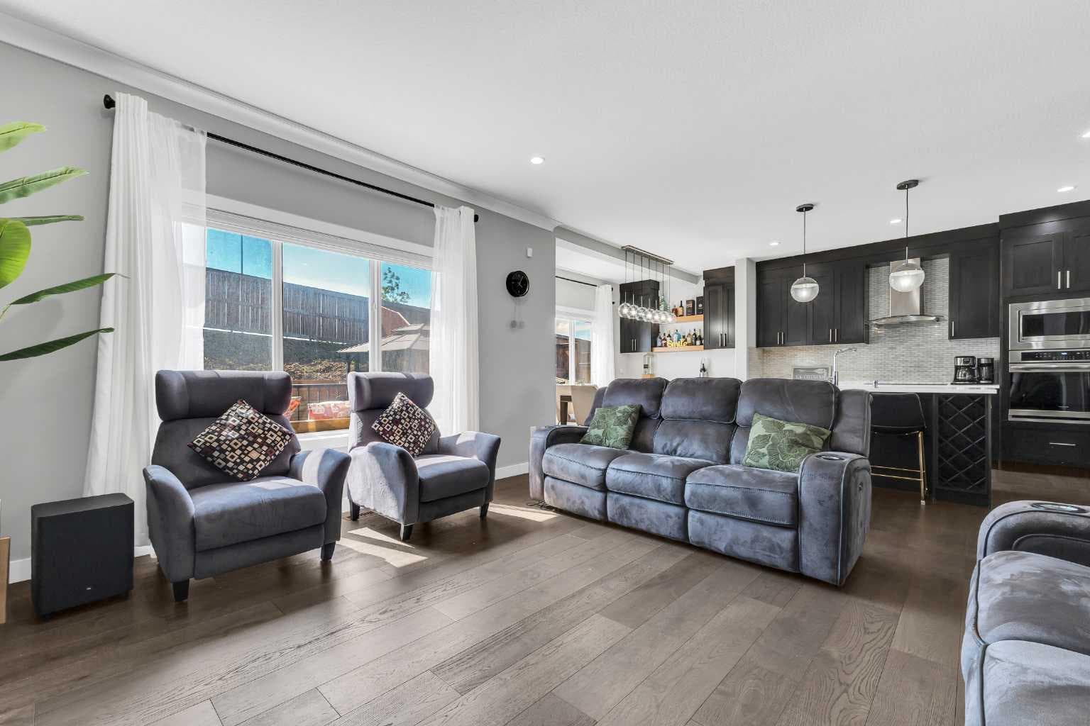 131 Sherview Grove NW