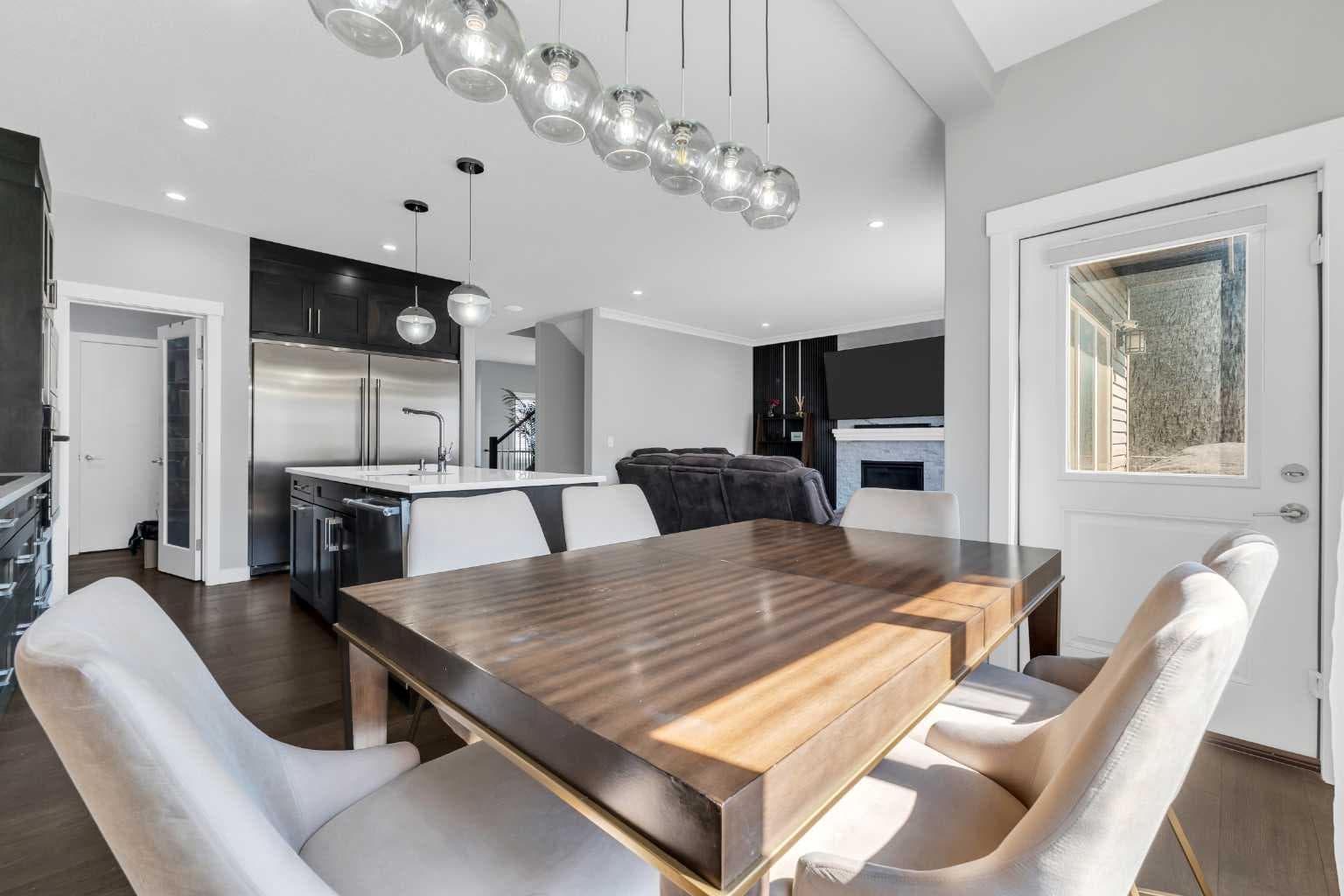 131 Sherview Grove NW