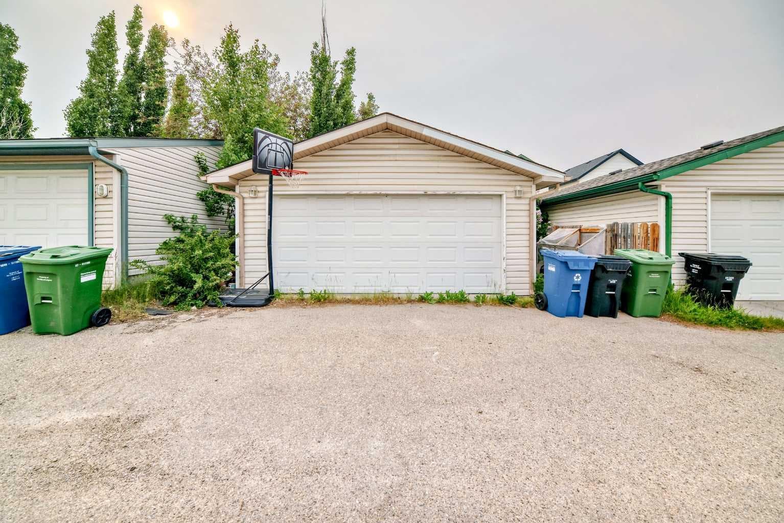 132 Hidden Hills Road NW