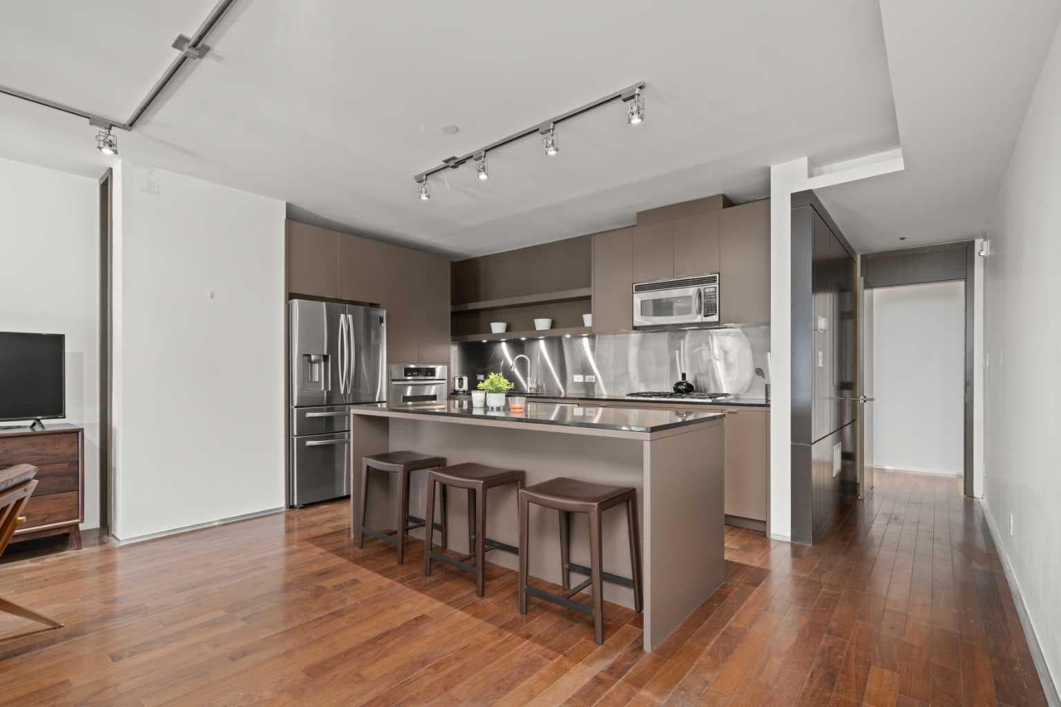 1508 6 Street SW