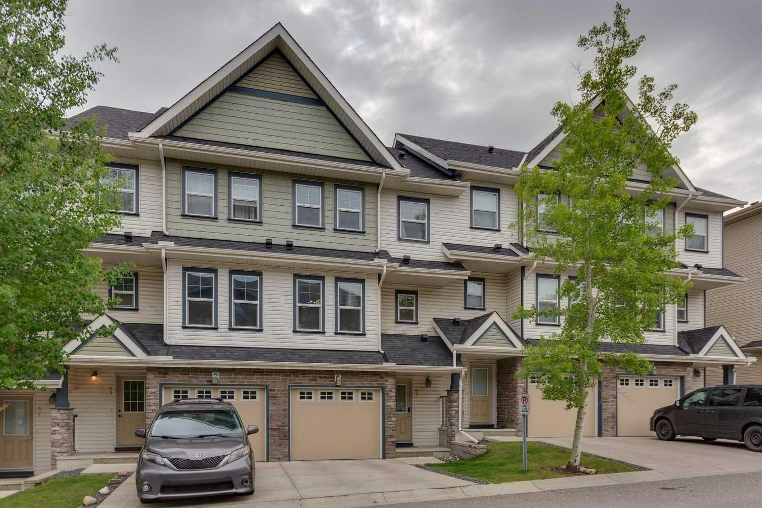 55 Panatella Road NW